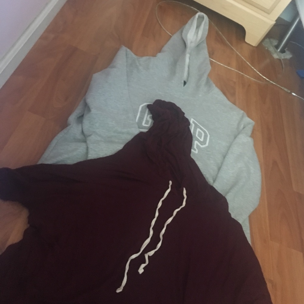 💥⚡️SALE 2 Hoodies FOR $4!!💥⚡️