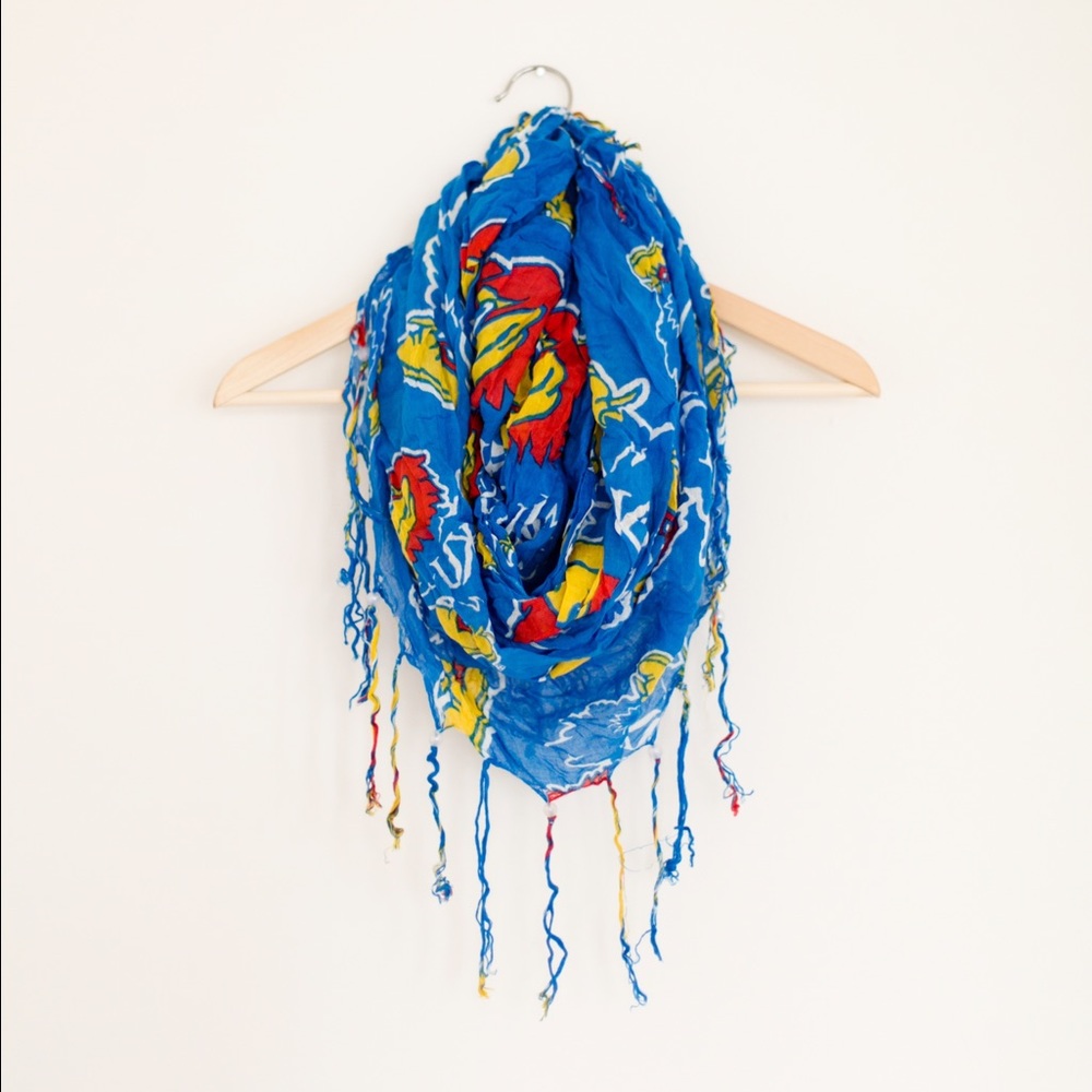 KU infinity scarf
