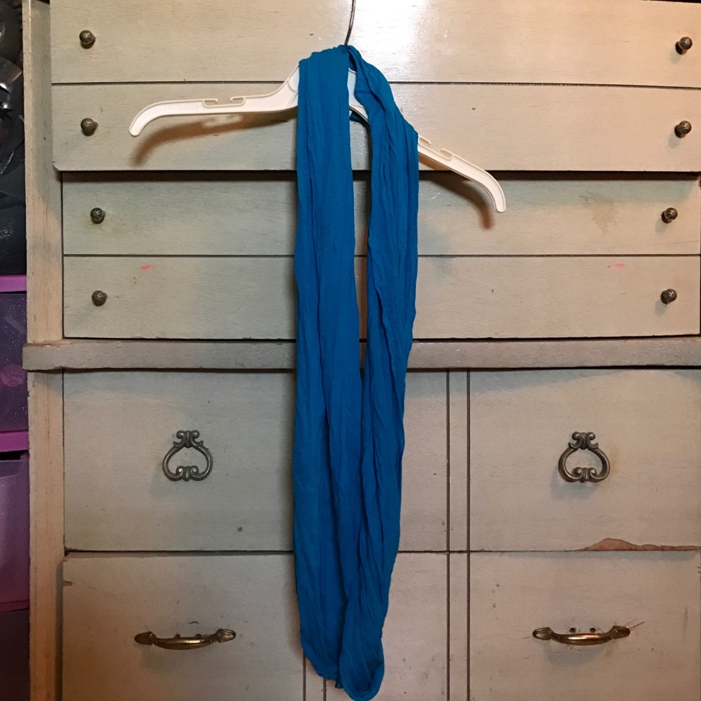 🚨infinity scarf cozy and soft