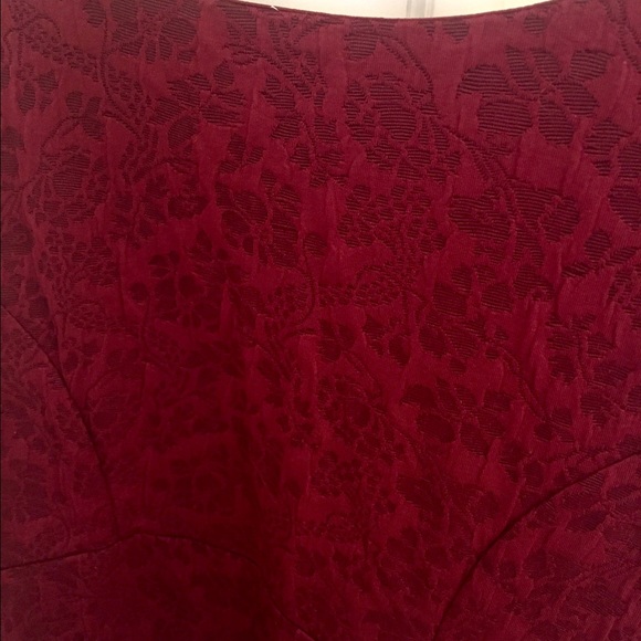 Floral Jacquard Belted Maternity Dress - Picture 2 of 4