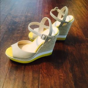 Elle espadrilles wedge with yellow-size 7