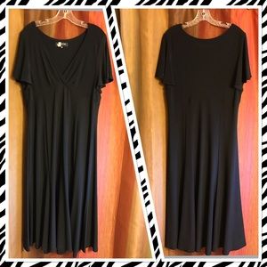 Jones New York Black Maxi Size 16: