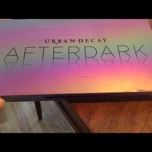 Urban Decay After Dark Palette