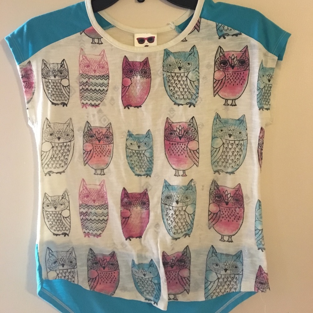 Kids top.