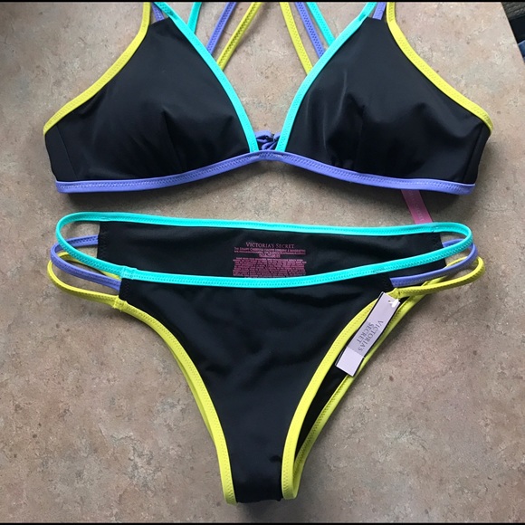 Victoria's Secret Other - 🔖NWT🔖 Black Victoria's Secret Swim Bottoms