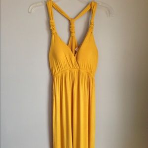 Beautiful yellow maxi dress.