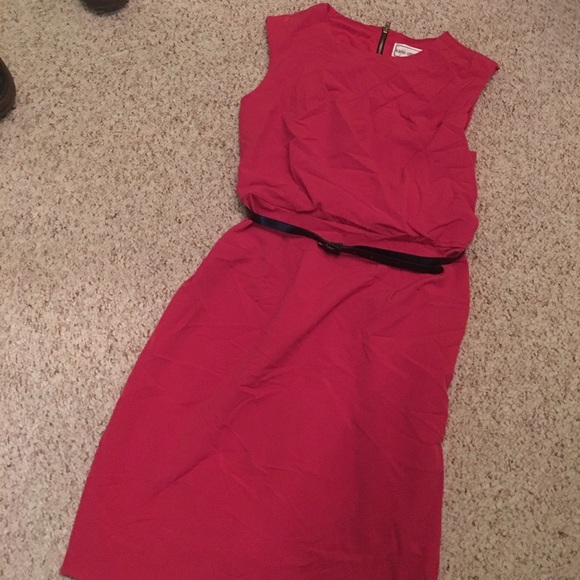 Red business dress - Picture 1 of 4
