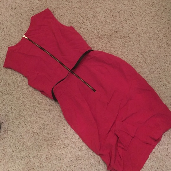 Red business dress - Picture 4 of 4