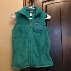 Patagonia green vest