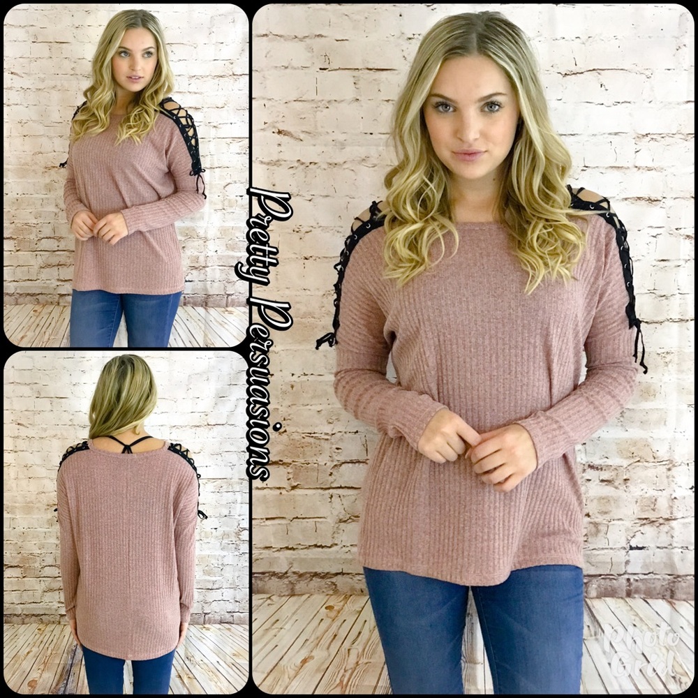 SALE🎉NWT Mauve Lace Up Shoulders Long Sleeve Top - Picture 2 of 8