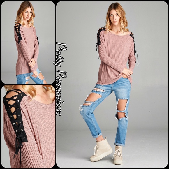 SALE🎉NWT Mauve Lace Up Shoulders Long Sleeve Top - Picture 7 of 8