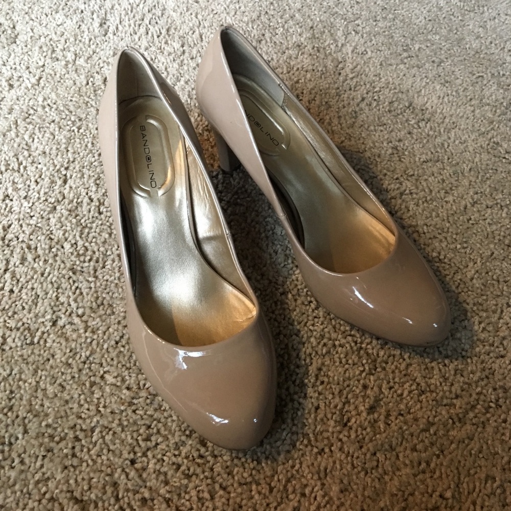 Nude Tan Pump Heels Bandolino