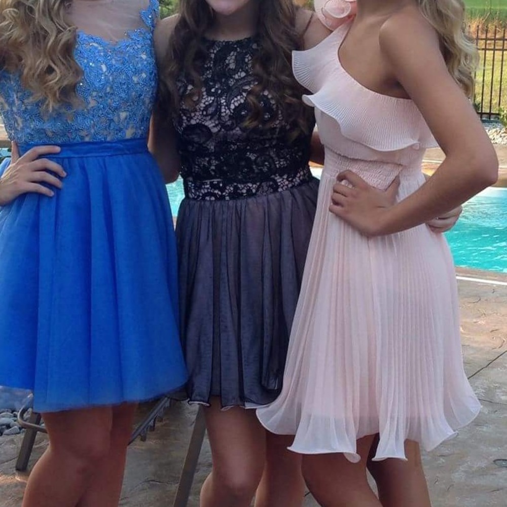 Lace Short Formal Dress