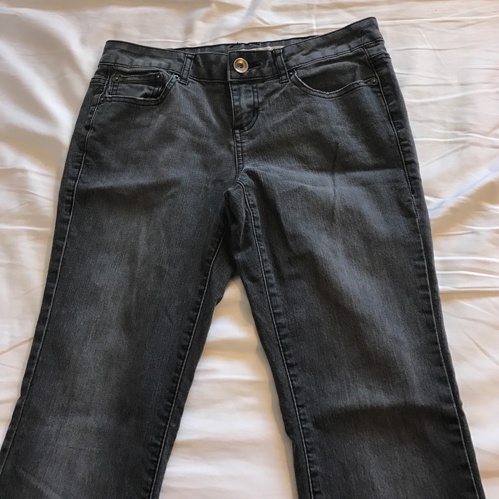 Black DKNY jeans