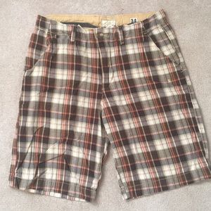 Men's Plaid Shorts!