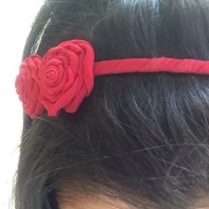 Headband with roses