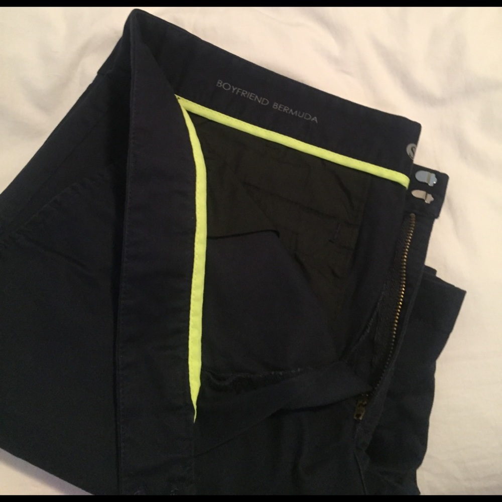Boyfriend Bermuda shorts navy blue NEVER WORN