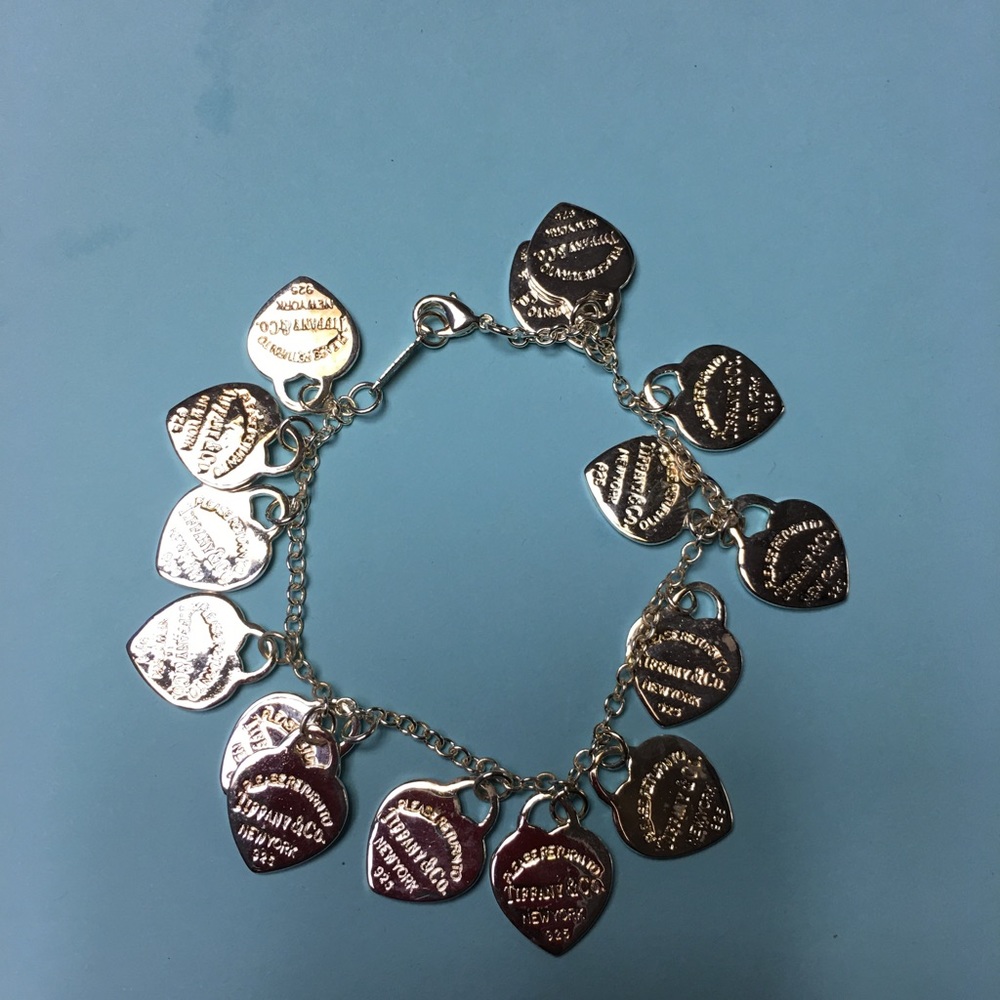 Charm bracelet
