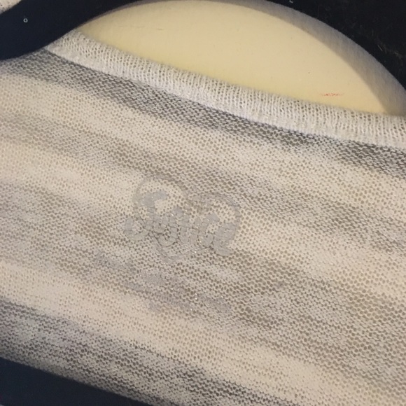 Cardigan - Picture 2 of 3