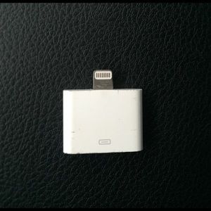 iPhone adapter