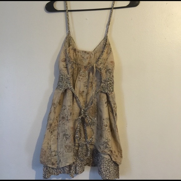 Passport  peasant strap shoulder top - Picture 2 of 2