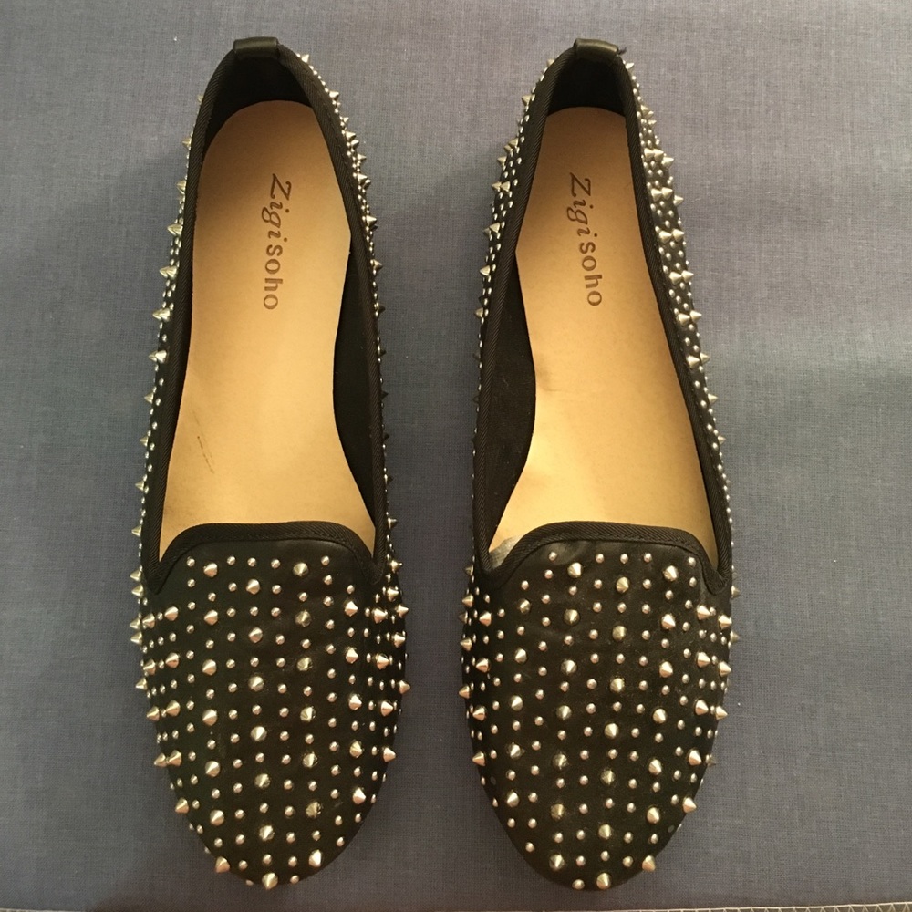 Zigi Soho Sz 9 black studded flats
