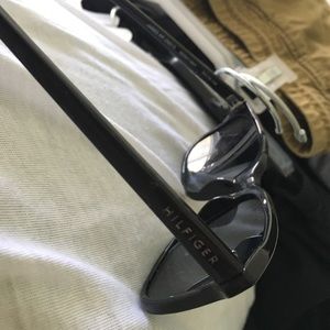 Tommy Hilfiger sun glasses