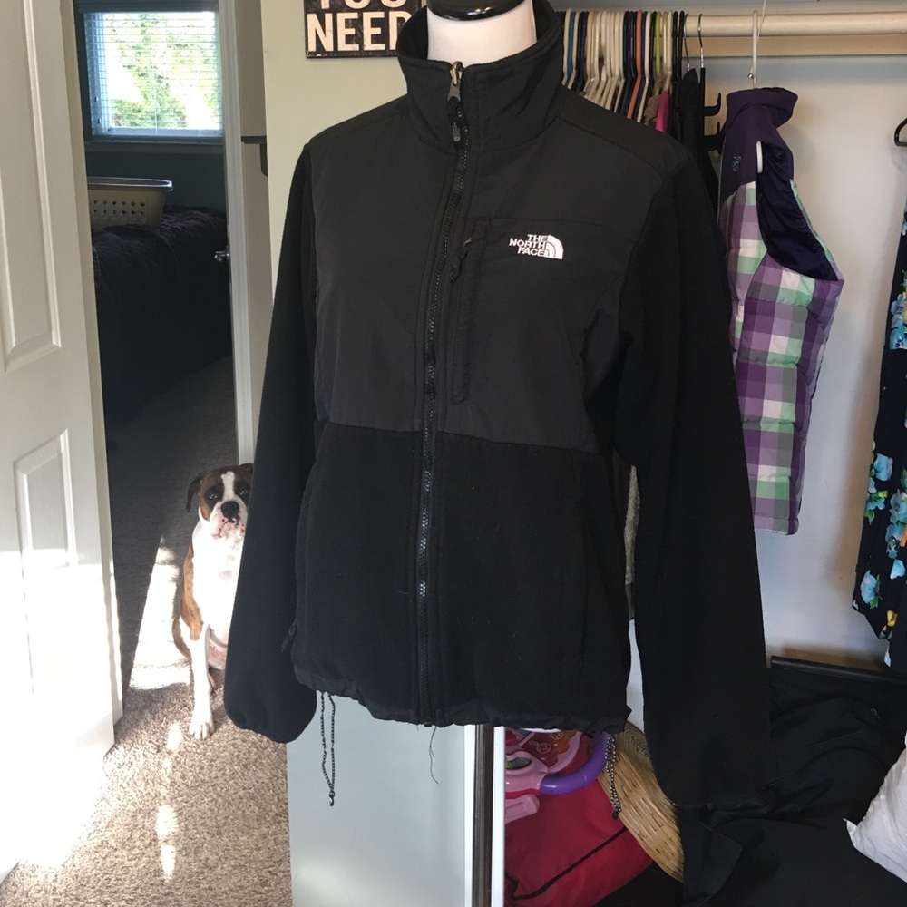 Black North Face Jacket L