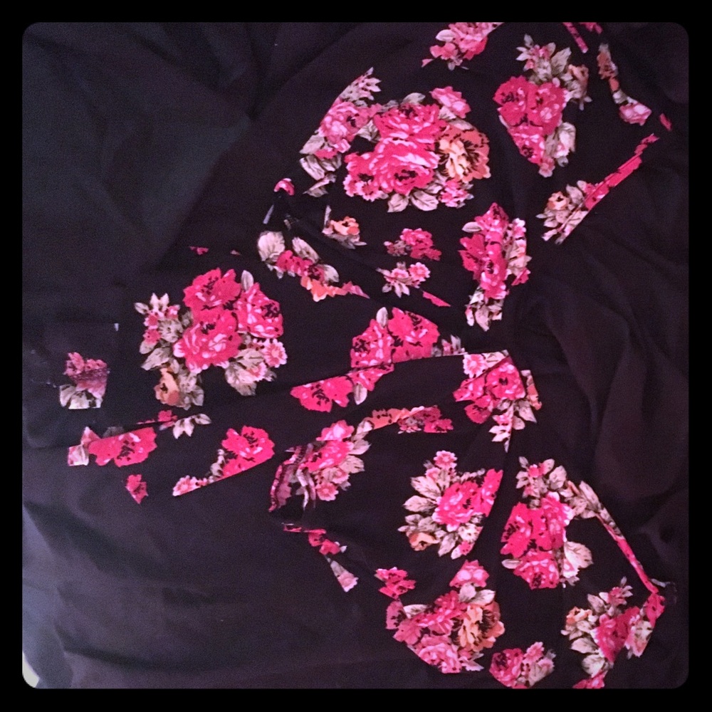 Floral crop top