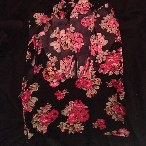 Floral crop top - Picture 2 of 2