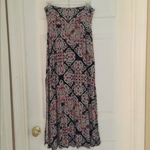 Patterned Maxi Skirt