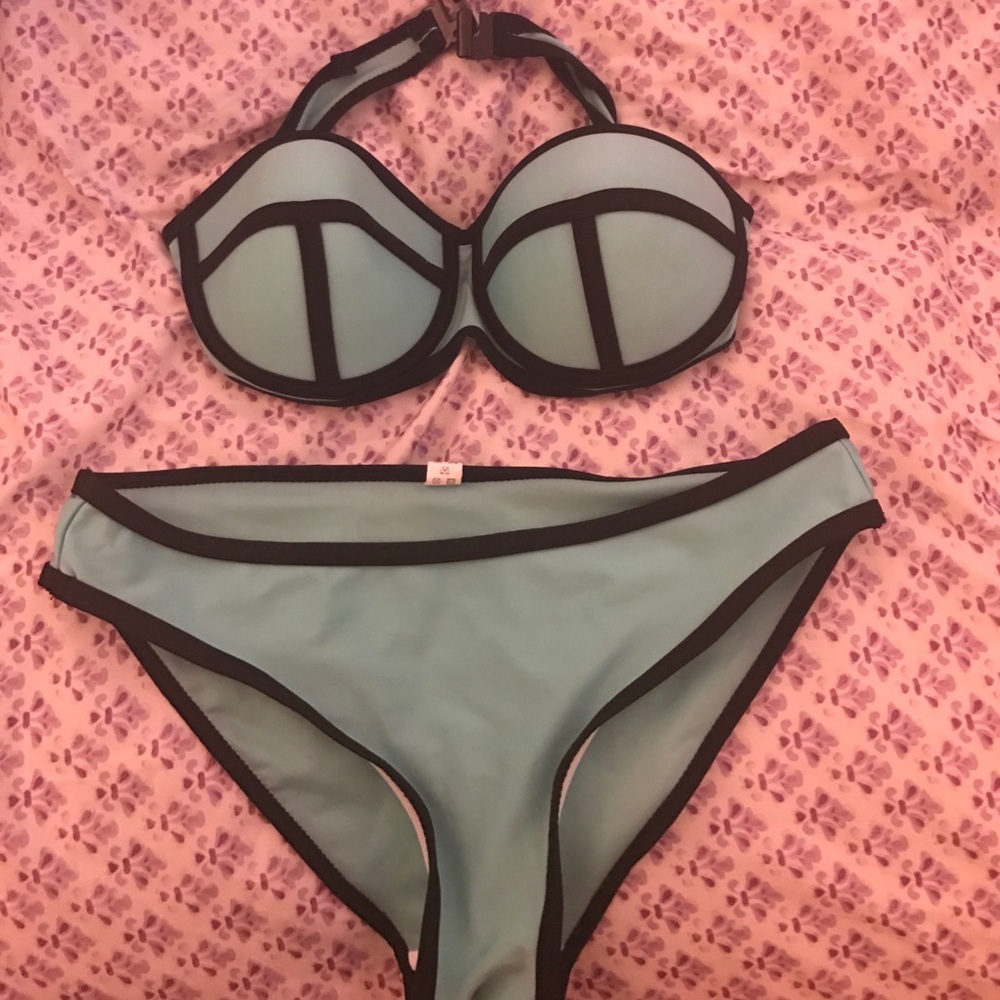 Triangle bikini