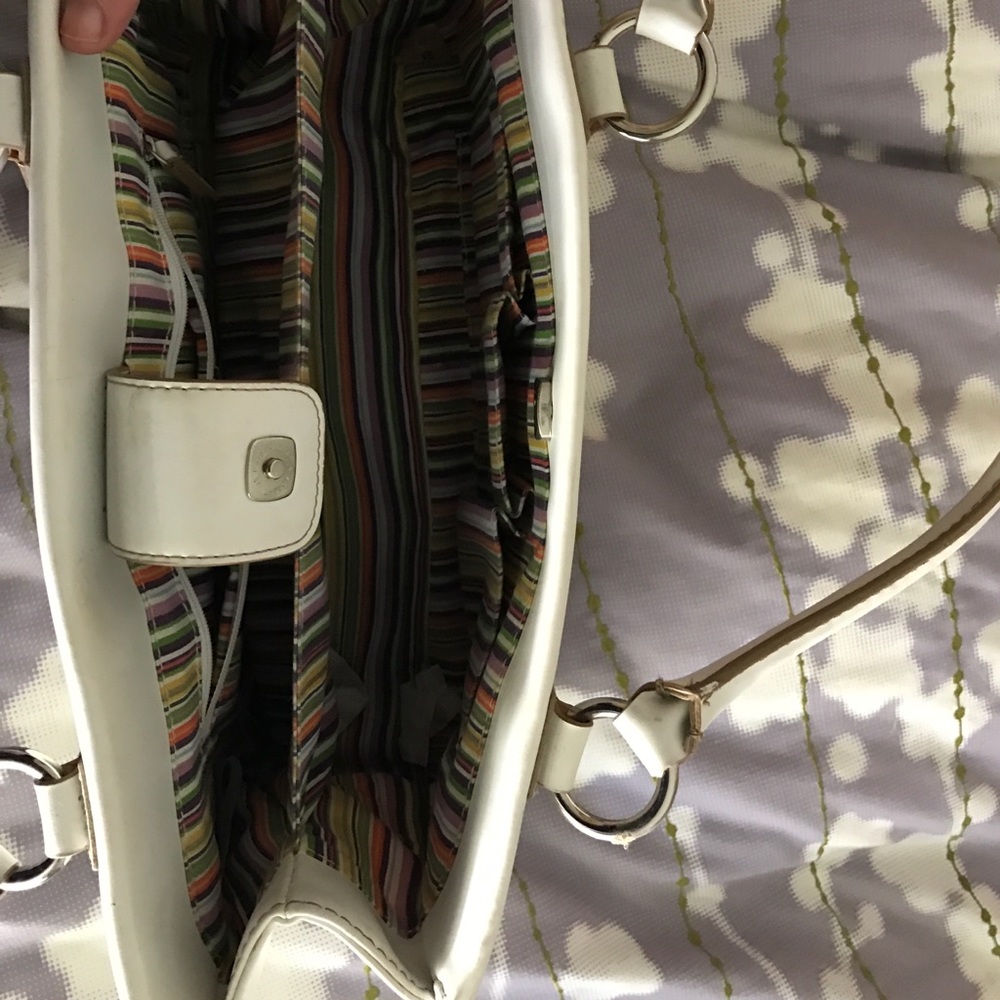Purse - Picture 3 of 4
