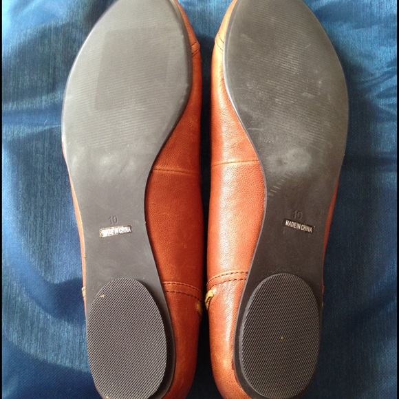 🎉Pink Studio brown leather flats - Picture 3 of 3