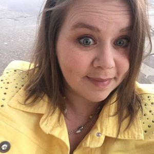 Meet your Posher, Dayna