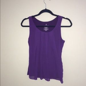 Sleeveless purple blouse