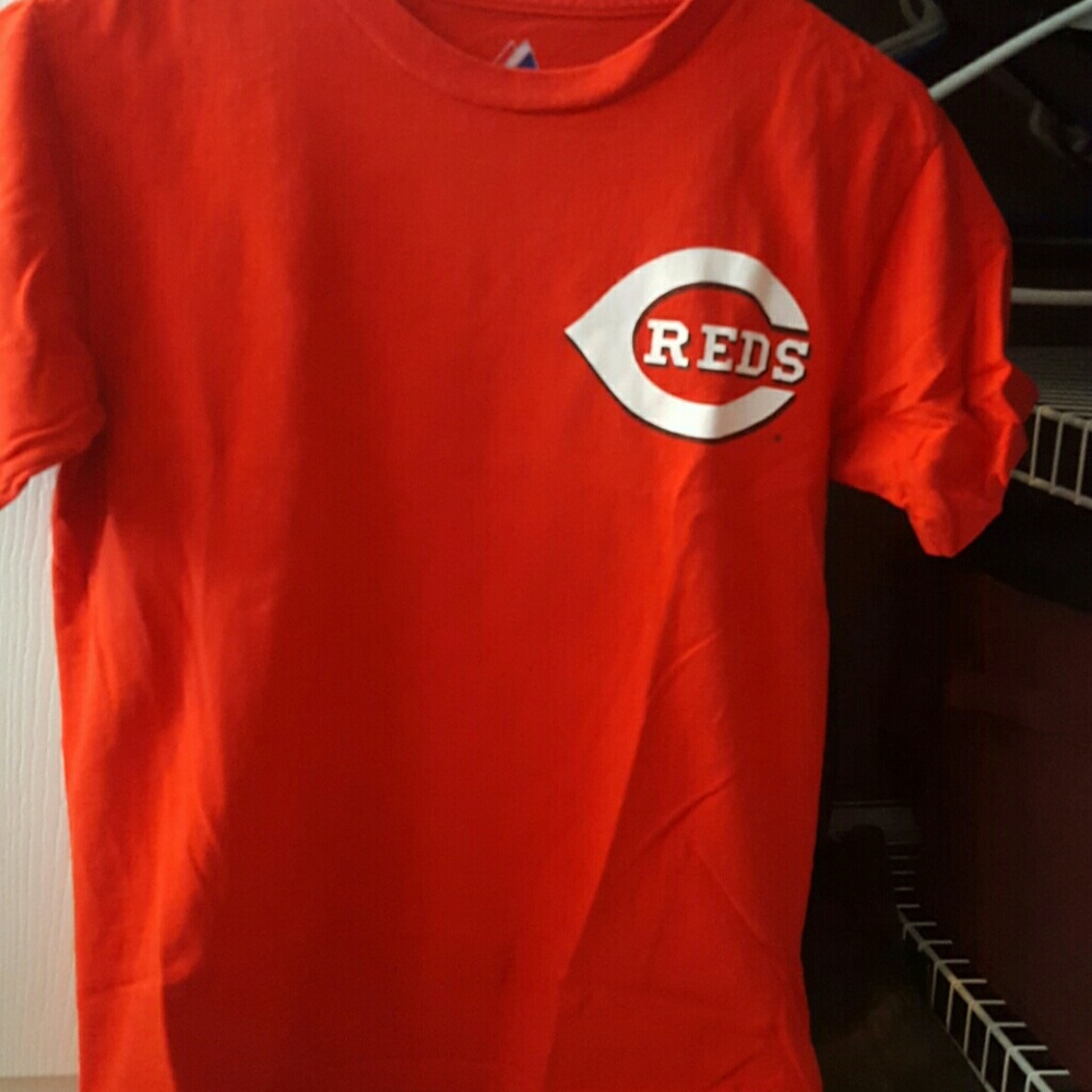 Youth Reds baseball tee