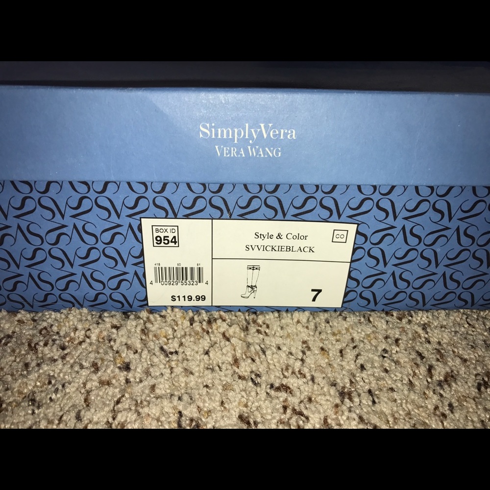 Vera Wang Heeled Black Boots