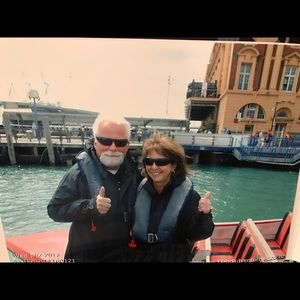 Meet your Posher, Morina