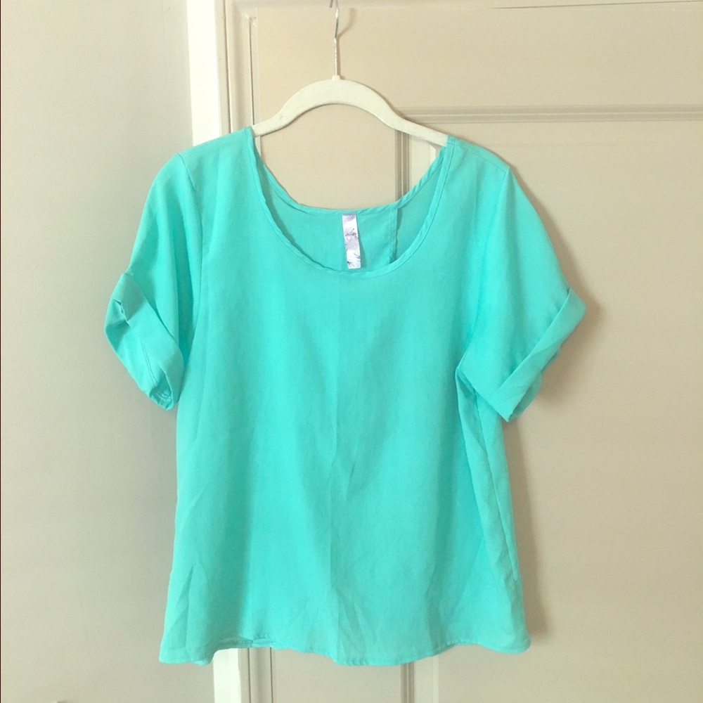 Turquoise Tulip Back Blouse