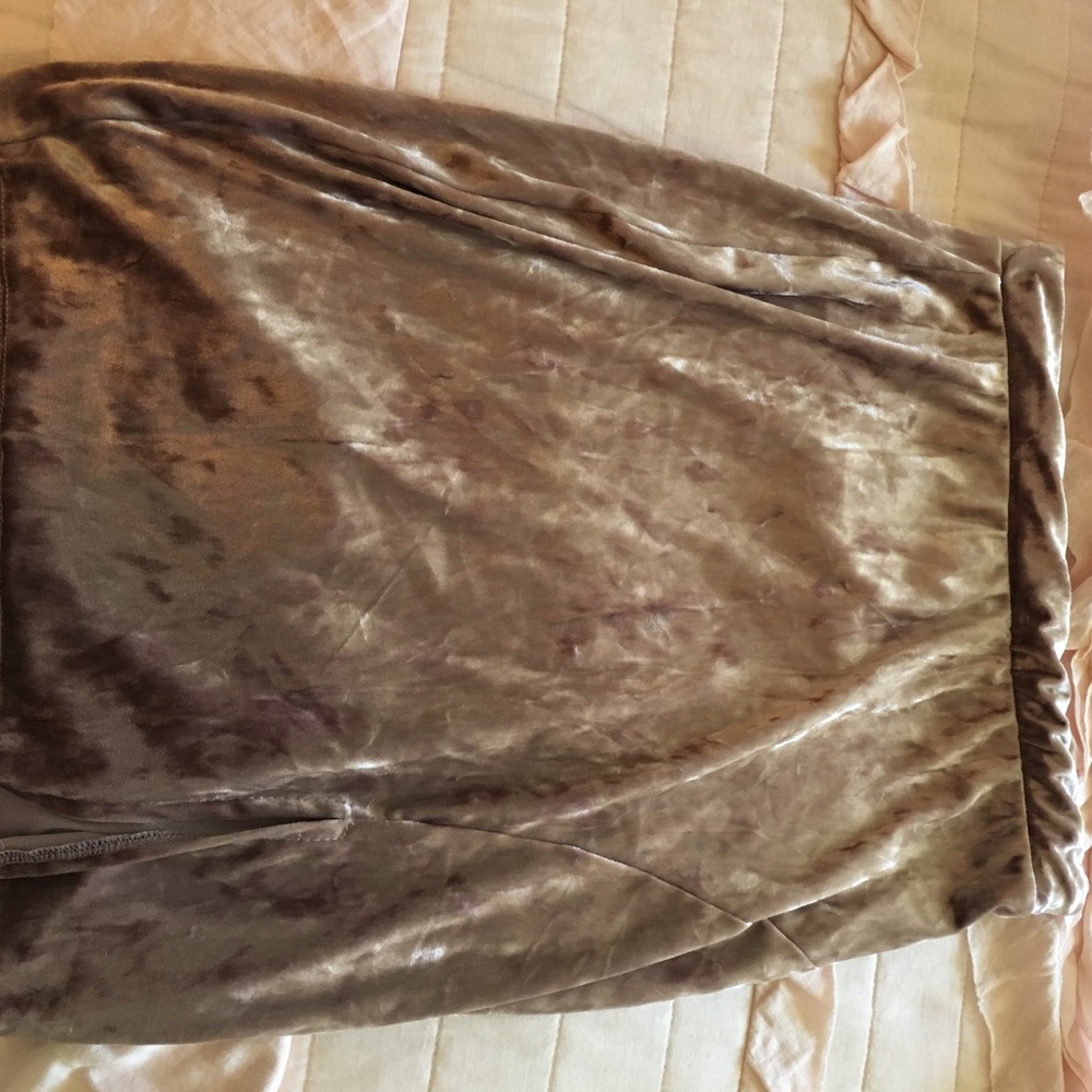 Velvet bodycon skirt