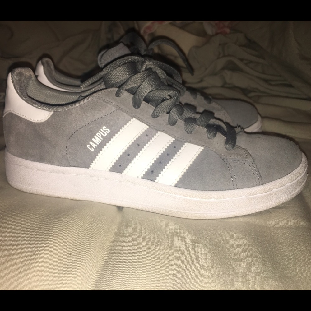 Adidas Campus Sneakers in Grey