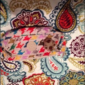 Kipling cosmetic bag 🐒