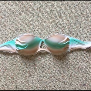 Victoria's Secret 32 D Bandeau Bikini Top