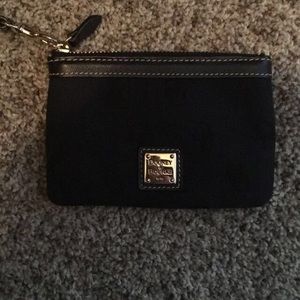 Dooney & Bourke wallet