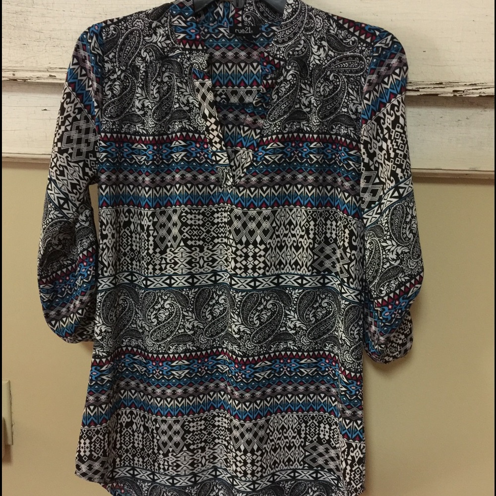 Blouse excellent condition! Rue 21 small