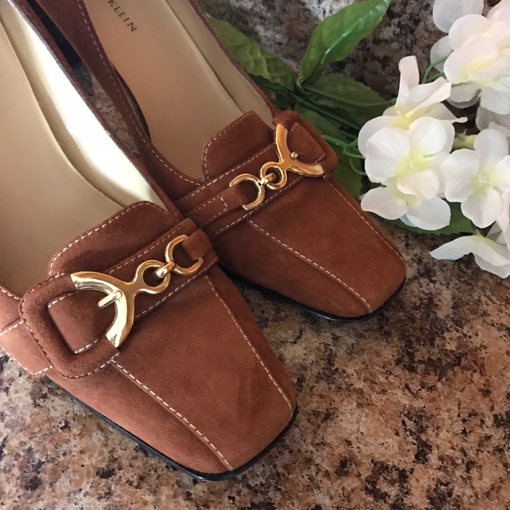 {Anne Klein} Heels