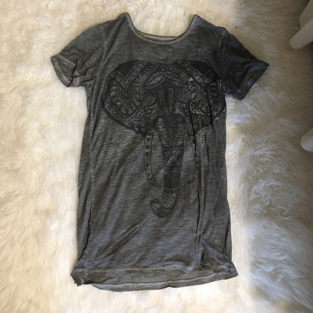 Elephant tee shirt