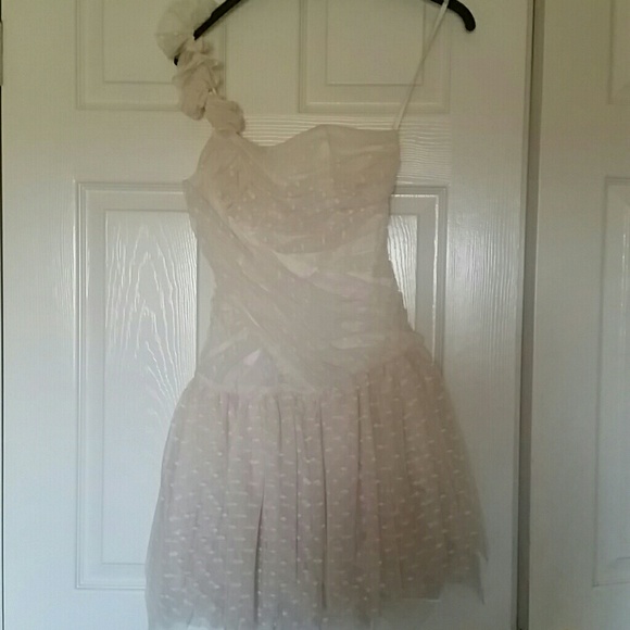 Ivory/cream party dress - Picture 1 of 4