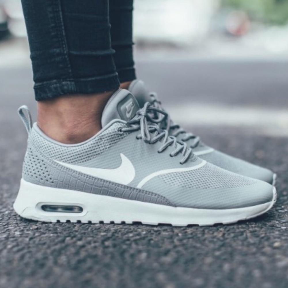 NWT Nike Thea - Picture 8 of 8